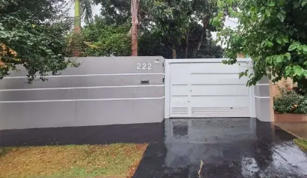 Casa com 3 quartos à venda na Vila Harmonia, Araraquara , 288 m2 por R$ 880.000