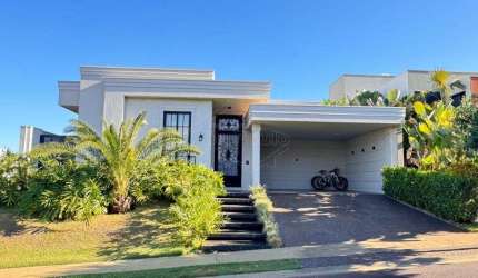 Casa em condomínio fechado com 3 quartos à venda na Quinta Das Laranjeiras, Araraquara , 240 m2 por R$ 2.650.000