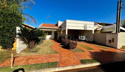 Casa em condomínio fechado com 3 quartos à venda no Jardim dos Flamboyants, Araraquara , 188 m2 por R$ 650.000