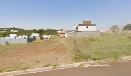 Terreno à venda no Residencial Ravena, Araraquara  por R$ 130.000