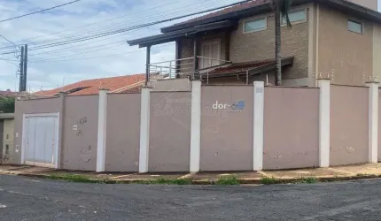 Casa com 3 quartos à venda no Jardim Morumbi, Araraquara , 310 m2 por R$ 1.200.000