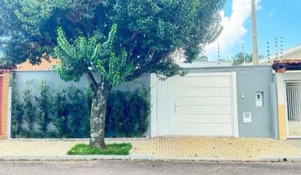 Casa com 3 quartos à venda no Jardim Tabapuã (Vila Xavier), Araraquara , 124 m2 por R$ 580.000