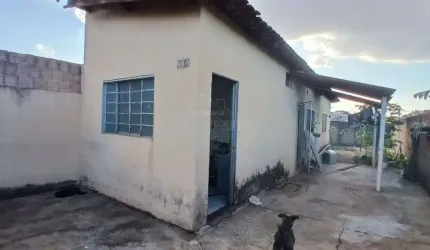 Casa com 1 quarto à venda no Parque São Paulo (Vila Xavier), Araraquara , 53 m2 por R$ 120.000