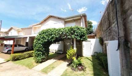 Casa em condomínio fechado com 3 quartos à venda na Vila Melhado, Araraquara , 89 m2 por R$ 400.000