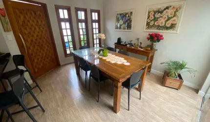 CASA TÉRREA NO VILLA BRANCA