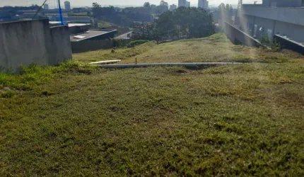 TERRENO DE 1.000M² NO CONDOMÍNIO FECHADO MIRANTE DO VALE