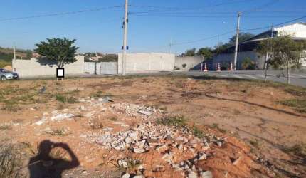 TERRENO PLANO NO PORTAL DOS PÁSSAROS