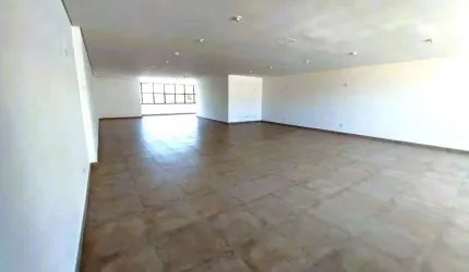 SALÃO COMERCIAL  DE 180M² NO CENTRO DE JACAREÍ