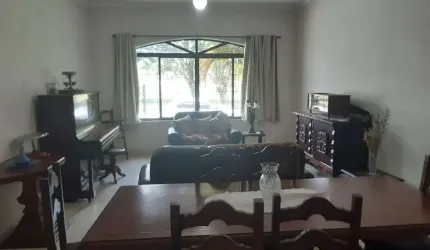 SOBRADO COM 7 DORMITÓRIOS PARA ALUGAR NO ESPLANADA II