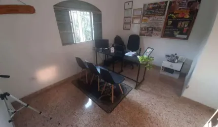2 CASAS NO JARDIM BELA VISTA