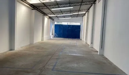 GALPÃO COM 217M² NA VILA SÃO BENEDITO AO LADO DO JARDIM DA GRANJA