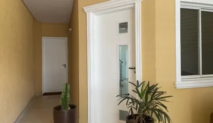 Sobrado com 3 Dormitórios à venda, 154 m² por R$ 665.000 - Jardim das Indústrias - São José dos Campos/SP