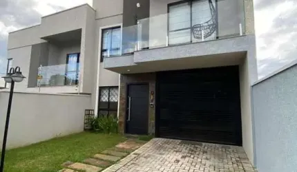Sobrado com 3 quartos para vender, 140.00 m2 por R$ 780000.00 - Costeira - Araucaria