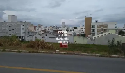 Terreno 1439m² em Condomínio - Pagani