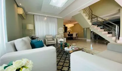 Casa Alto Padrão com 3 Suites
