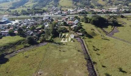 Sítio com 11.440m² em Paulo Lopes - SC