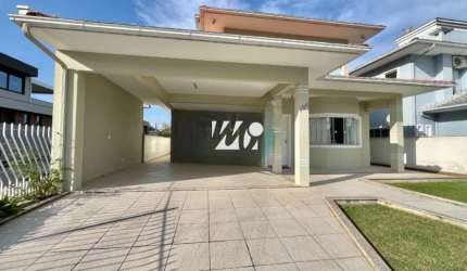 Casa 3 Quartos com 1 Suíte e 219m² - Pedra Branca
