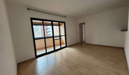 CONFORTÁVEL APARTAMENTO REPLETO DE ARMÁRIOS NO MELHOR DA VILA MASCOTE !