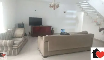 Sobrado 188 m² com 4 Quartos, 3 banheiros, 3 vagas à Venda R$ 550.000,00 /Locação R$ 3.000,00