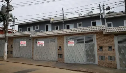 SOBRADO NOVO COM FINO ACABAMENTO NA REGIÃO DO JARDIM PRUDÊNCIA!