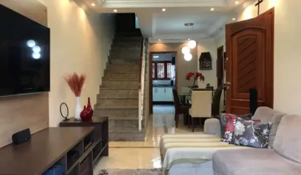 SOBRADO COM FINO ACABAMENTO NO MELHOR DO JARDIM PRUDÊNCIA !