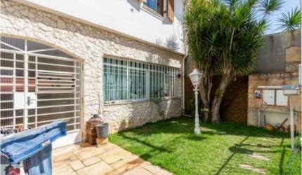 Campo Belo, sobrado com 3 Quartos e 2 banheiros à Venda, 130 m² por R$ 746.000
