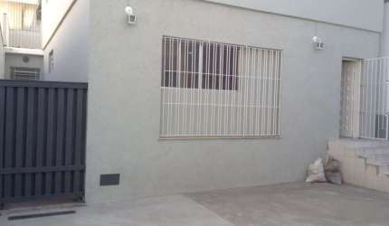 Planalto Paulista ? Sobrado 150m² úteis, 3 quartos, 4 WCs à Venda/Locação por R$ 1.200.000/R$ 3.500