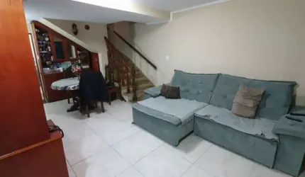 Jabaquara- Casa com 3 Quartos e 2 banheiros à Venda, 131 m² por R$ 745.000