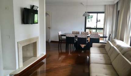 APARTAMENTO COM CHURRASQUEIRA GOURMET, NO MELHOR DA VILA MASCOTE !