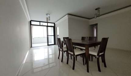 APARTAMENTO COM FINO ACABAMENTO, NO MELHOR DA VILA MASCOTE!