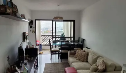 APARTAMENTO REPLETO DE ARMÁRIOS, NO MELHOR DA VILA SANTA CATARINA.