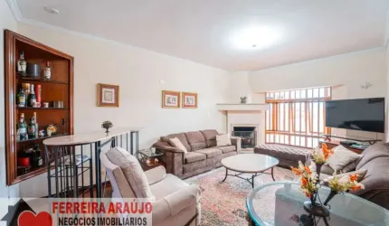 Casa tipo para venda com 2 quartos, 177m²