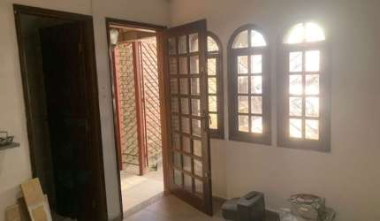 VILA MASCOTE COMERCIAL  TERREA COMERCIAL  100M2 02 VAGAS