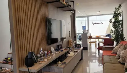 SOBRADO COM FINO ACABAMENTO NA REGIÃO DO JARDIM PRUDÊNCIA !
