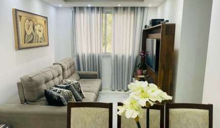 APARTAMENTO REFORMADO, PRÓXIMO A VILA MASCOTE !