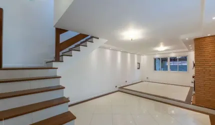 VILA ALEXANDRIA SOBRADO 03 DORMITORIOS 02 SUITES 02 VAGAS LINDA !!!