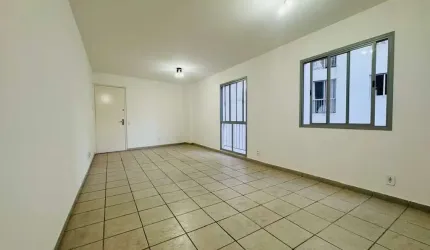 APARTAMENTO COM FINO ACABAMENTO. LOCALIZADO HÁ 400 METROS DA AV. CUPECÊ.