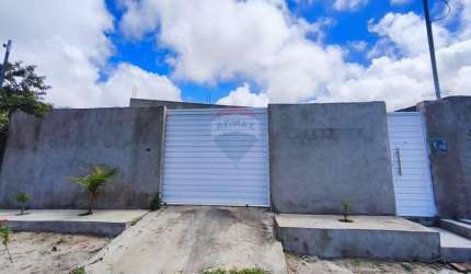 Casa nova e moderna em Carapibus (parte alta)