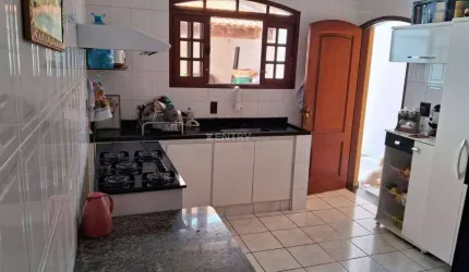 Casa ( Sobrado) à Venda,Centro de  Várzea Pta, SP : 3 dormitórios (1 suite ) vaga coberta. ACEITA PERMUTA  POR APARTAMENTO EM JUNDIAI (SP)