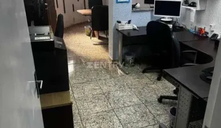 ESCRITÓRIO COM MÓVEIS PARA LOCAÇÃO NO CENTRO DA CIDADE