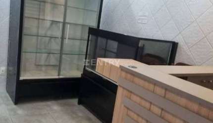LOJAS/BOX para LOCAÇÃO 30m2 localizadas no Mercadão da Vila Arens no bairro Jardim São Bento em Jundiaí/SP