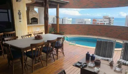 Excelente cobertura com vista mar, com 539,97m² e com área de lazer privativo