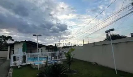 Apartamento com 2 dormitórios à venda, 57 m² por R$ 180.000,00 - Pedras - Itaitinga/CE