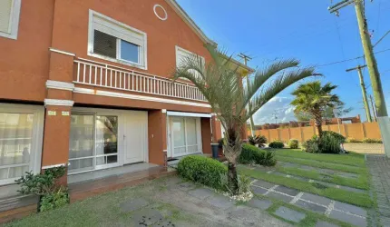 Casa 2 Dormitórios à venda no Bairro Centro com 80 m² de área privativa - 1 vaga de garagem