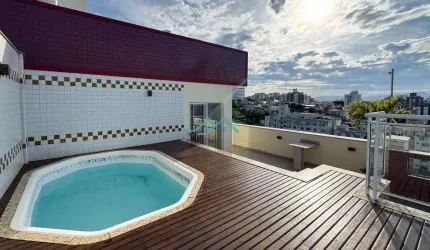 Cobertura à venda em Florianópolis, Estreito, com 4 quartos, com 206 m²