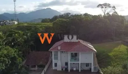 Casa com 3 quartos à venda na Rua Carlos Becker, 850, São Francisco, Santo Amaro da Imperatriz por R$ 1.150.000