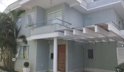 CASA EM CONDOMINIO CENTRO PORTO SEGURO - BA