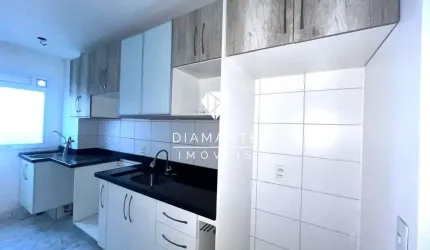 Apartamento com 3 quartos à venda na Avenida da Cavalhada, Cavalhada, Porto Alegre por R$ 329.000