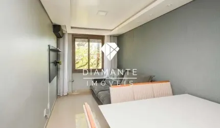 Apartamento com 3 quartos à venda na Avenida Eduardo Prado, Cavalhada, Porto Alegre por R$ 390.000