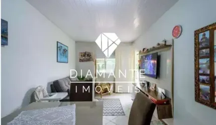Casa com 2 quartos à venda na Rua Carlos Maximiliano Fayet, Hípica, Porto Alegre por R$ 330.000